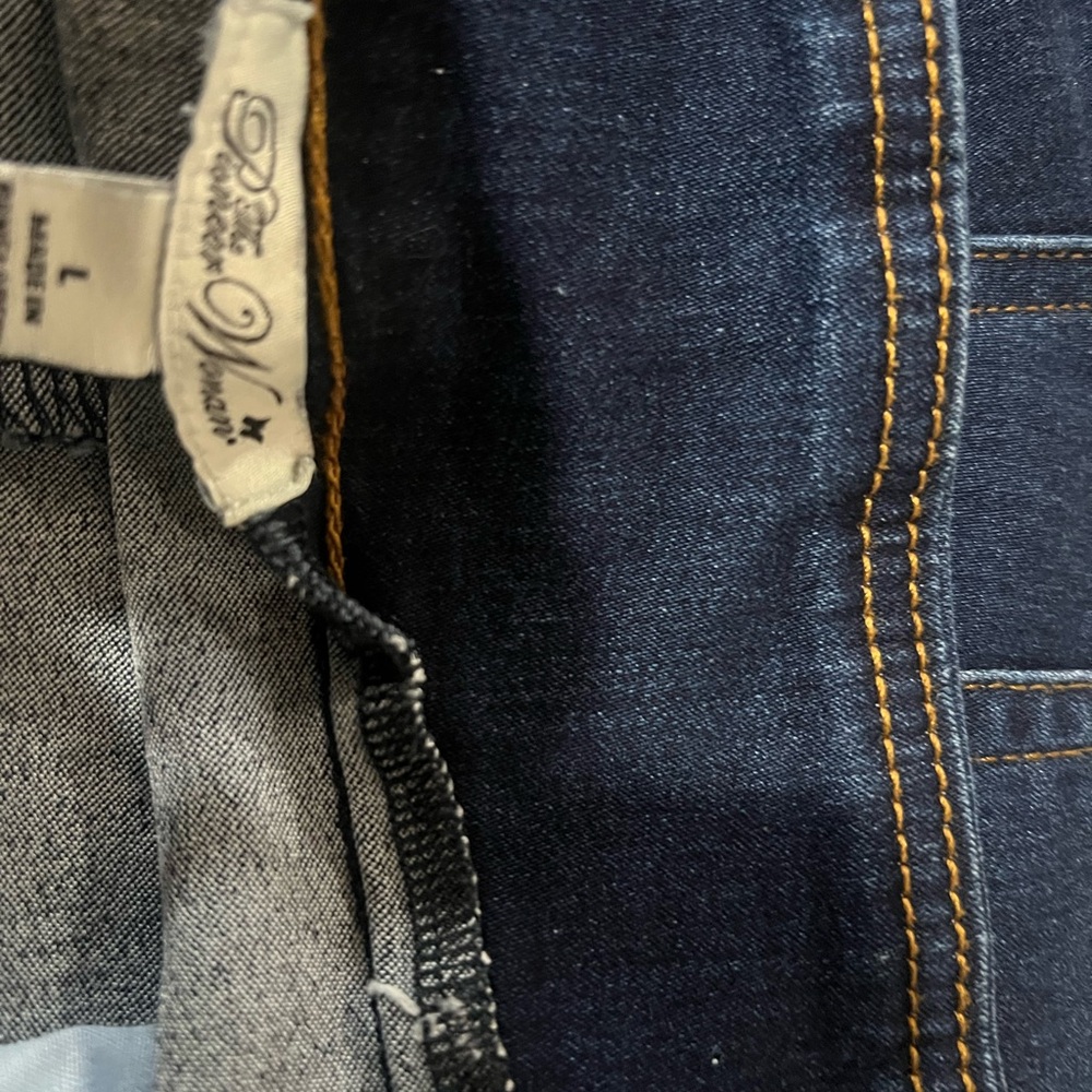 The Pioneer Woman Dark Blue Women’s jeans